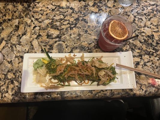 Rock & Rolls Sushi Lounge by null