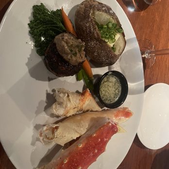 Brickhouse - Bend - 6oz filet with king crab legs - American Near Me - Bend, Oregon