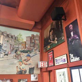 Pagliacci's - Seafood Near Me - Victoria, British Columbia
