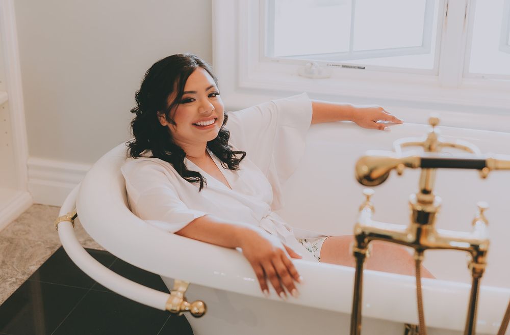 THE CLOVIS CASTLE Updated August 2024 51 Photos 16393 Auberry Rd