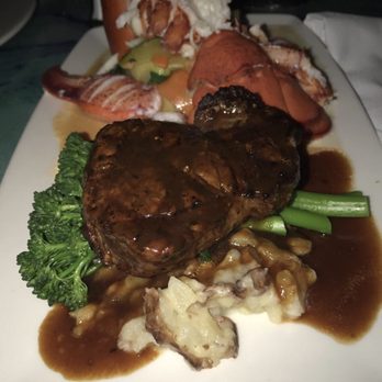 Geoffrey's Malibu - Seafood Near Me - Malibu, California