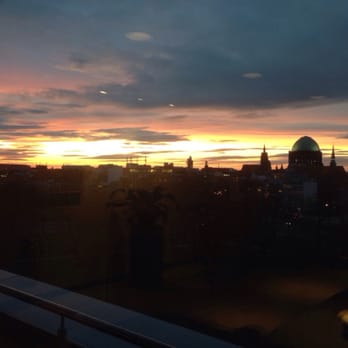 Mercure Hotel - Die Aussicht mit herrlichem Sonnenaufgang - Hotels Near Me - Hanover, NI