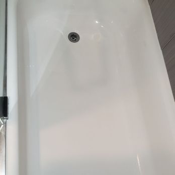 Ramirez Tubs Refinishing - Bathtub reglazed. - Refinishing Services Near Me - Los Angeles, California Ramirez Tubs Refinishing - Bathtub reglazed. - Refinishing Services Near Me - Los Angeles, California