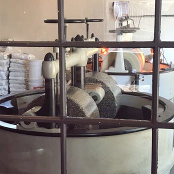 Olive and Sinclair Chocolate - Beans are turned into chocolate! - Chocolatiers & Shops Near Me - Nashville, Tennessee