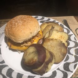 Balada Mix - Gourmet burger with seeet potatoes