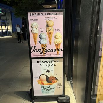 Van Leeuwen - Studio City - Ads - Ice Cream & Frozen Yogurt Near Me - Los Angeles, California