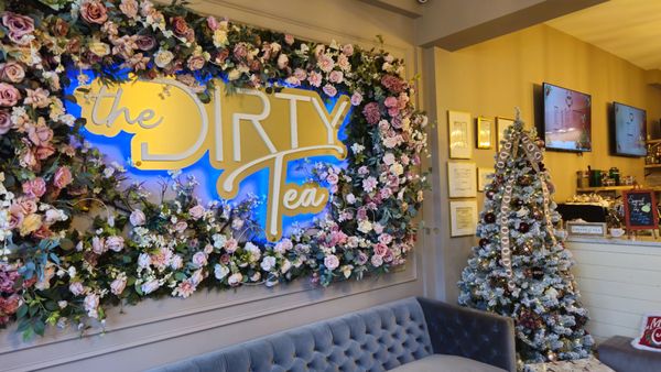 The Dirty Tea by null