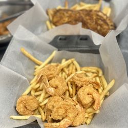 The Local Oyster House and Seafood Restaurant - Fried shrimp basket to go with