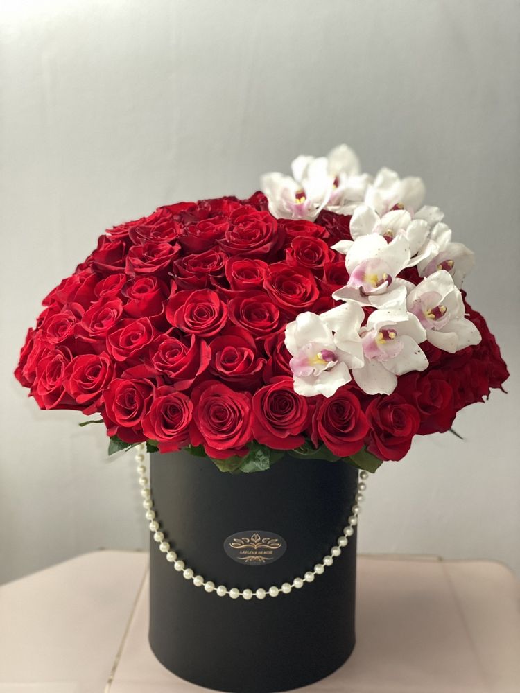 LA FLEUR DE ROSE Updated July 2024 21 Photos 5822 Woodman Ave