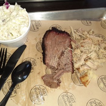 SteelTank Brewing - Some shared brisket and chicken with coleslaw - Breweries Near Me - Oconomowoc, Wisconsin