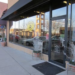 Harper's Fabric and Quilt Co. - We are located in the heart of Historic Downtown Overland Park. While in the area, be sure to check out the other amazing shops
