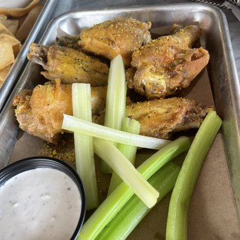 Sauced Wing Bar - Yes - Chicken Wings Near Me - Boerne, Texas