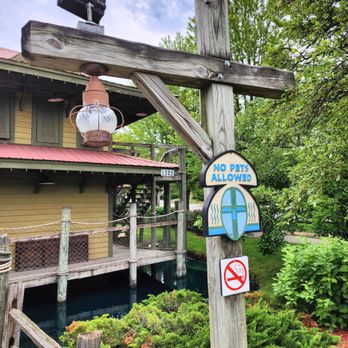 Congo River Miniature Golf - Mini Golf Near Me - Hoffman Estates, Illinois