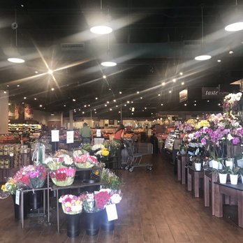 The Fresh Market - Store is always clean and quite inviting. - Grocery Near Me - Tampa, Florida The Fresh Market - Store is always clean and quite inviting. - Grocery Near Me - Tampa, Florida