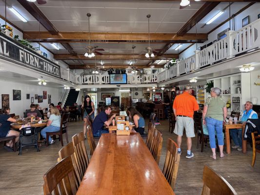 Balance Rock Eatery & Pub by null