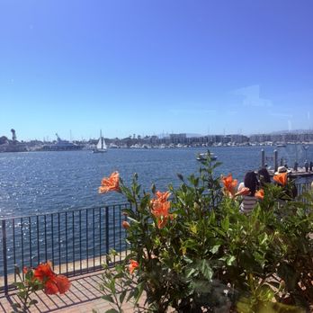 Whiskey Red's - New American Near Me - Marina Del Rey, California