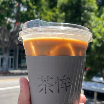 DAMO - Iced vanilla latte - Coffee & Tea Near Me - Los Angeles, California DAMO - Iced vanilla latte - Coffee & Tea Near Me - Los Angeles, California