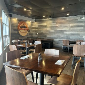 Rocky Yama Sushi - Simple chic decor - Japanese Near Me - Denver, Colorado Rocky Yama Sushi - Simple chic decor - Japanese Near Me - Denver, Colorado