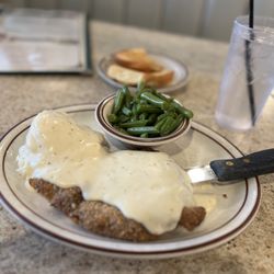Apple Annie's - Country fried steak