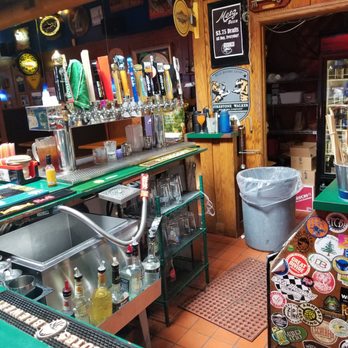 Crescent Moon Ale House - No bartender - Pubs Near Me - Omaha, Nebraska Crescent Moon Ale House - No bartender - Pubs Near Me - Omaha, Nebraska