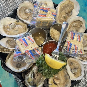 Deep Lagoon Seafood and Oyster House - Oysters - Seafood Near Me - Osprey, Florida Deep Lagoon Seafood and Oyster House - Oysters - Seafood Near Me - Osprey, Florida