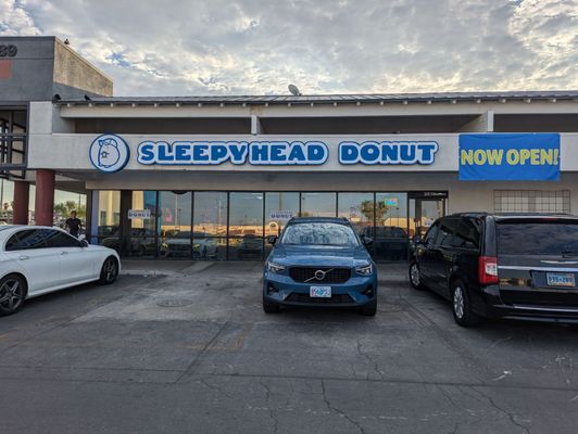 Sleepyhead Donut & K-Dog by null