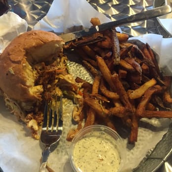Twisted Ranch - Pulled pork sandwich - Bars Near Me - St. Louis, Missouri Twisted Ranch - Pulled pork sandwich - Bars Near Me - St. Louis, Missouri