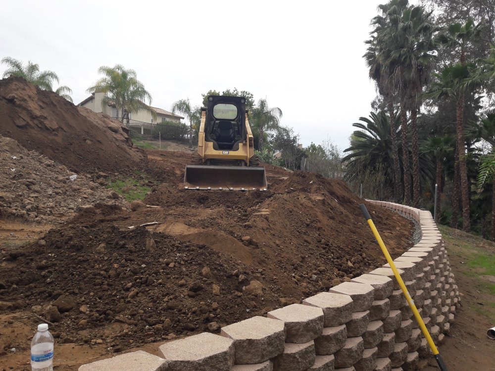 Slide of King Of The Hammer construction 