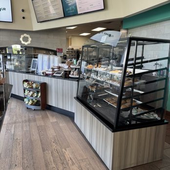 Flower flour - Inside - Cafes Near Me - San Jose, California Flower flour - Inside - Cafes Near Me - San Jose, California
