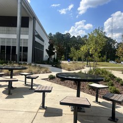 Jackson Park Recreation Center - Picnic tables
