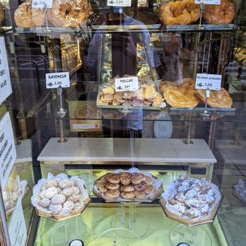 El Riojano - Confiteria El Riojano 09/10/21 - Bakeries Near Me - Madrid, M