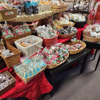 Sweet Expressions - a variety of candies on display - Candy Stores Near Me - Canandaigua, New York