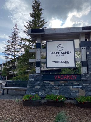 Banff Aspen Lodge by null