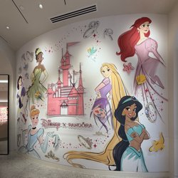 Pandora - Downtown Disney