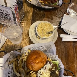 Hilltown Burger