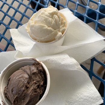 Munnerlyn's Ice Creamery - Ice cream!! - Ice Cream & Frozen Yogurt Near Me - Pine Grove, California Munnerlyn's Ice Creamery - Ice cream!! - Ice Cream & Frozen Yogurt Near Me - Pine Grove, California