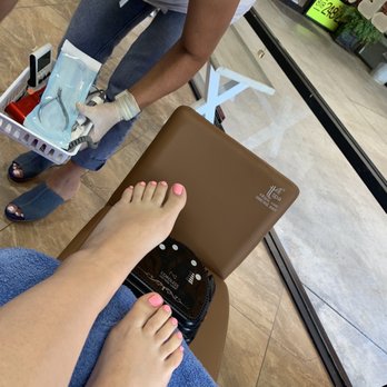 Foothill Nail Salon - Nail Salons Near Me - La Crescenta, California Foothill Nail Salon - Nail Salons Near Me - La Crescenta, California
