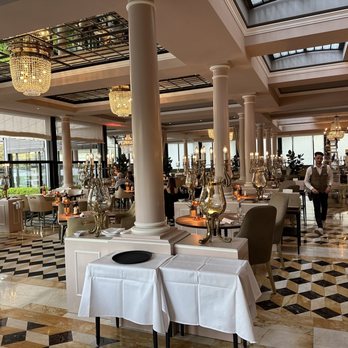 Restaurant La Terrasse - Hotels & Travel Near Me - Interlaken, BE