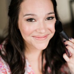 Anita Nouryeh Makeup Artist