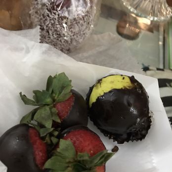 Philips Candy - 3 for $1 strawberries and the chocolate guava .75 cents - Candy Stores Near Me - Staten Island, New York