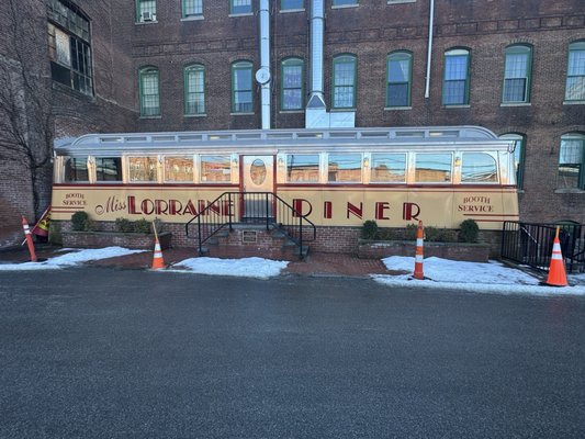 Miss Lorraine Diner by null