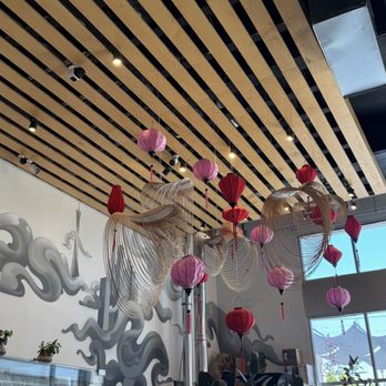 18 Grams Coffee Roasters - Design of the place - Coffee & Tea Near Me - Sacramento, California