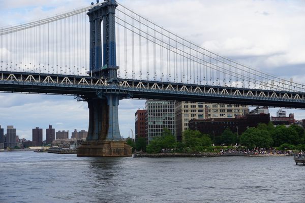 Manhattan Bridge by null