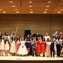 Nina Piano Lessons - 2023 Nina Piano Lessons Student Recital - teachers and students group photo
