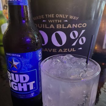 That Place On Blanco - Dulce Vida Lime Tequila w/ Topo Chico & Bud Light - Bars Near Me - Bulverde, Texas That Place On Blanco - Dulce Vida Lime Tequila w/ Topo Chico & Bud Light - Bars Near Me - Bulverde, Texas