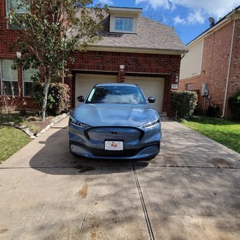 Dereks Mobile Car Wash - Exterior finishing - Car Wash Near Me Dereks Mobile Car Wash - Exterior finishing - Car Wash Near Me