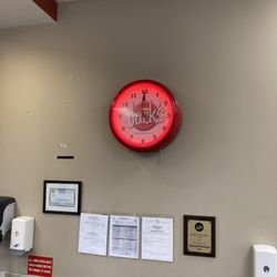 Jack's Family Restaurant - Wall clock
