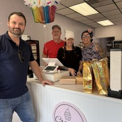 Cravings Bakery - My visit with Cravings!