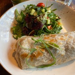 Calabash Bistro - Chicken Currie roti