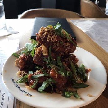 Earls Kitchen + Bar - Korean Chicken Wings - New American Near Me - Miami, Florida